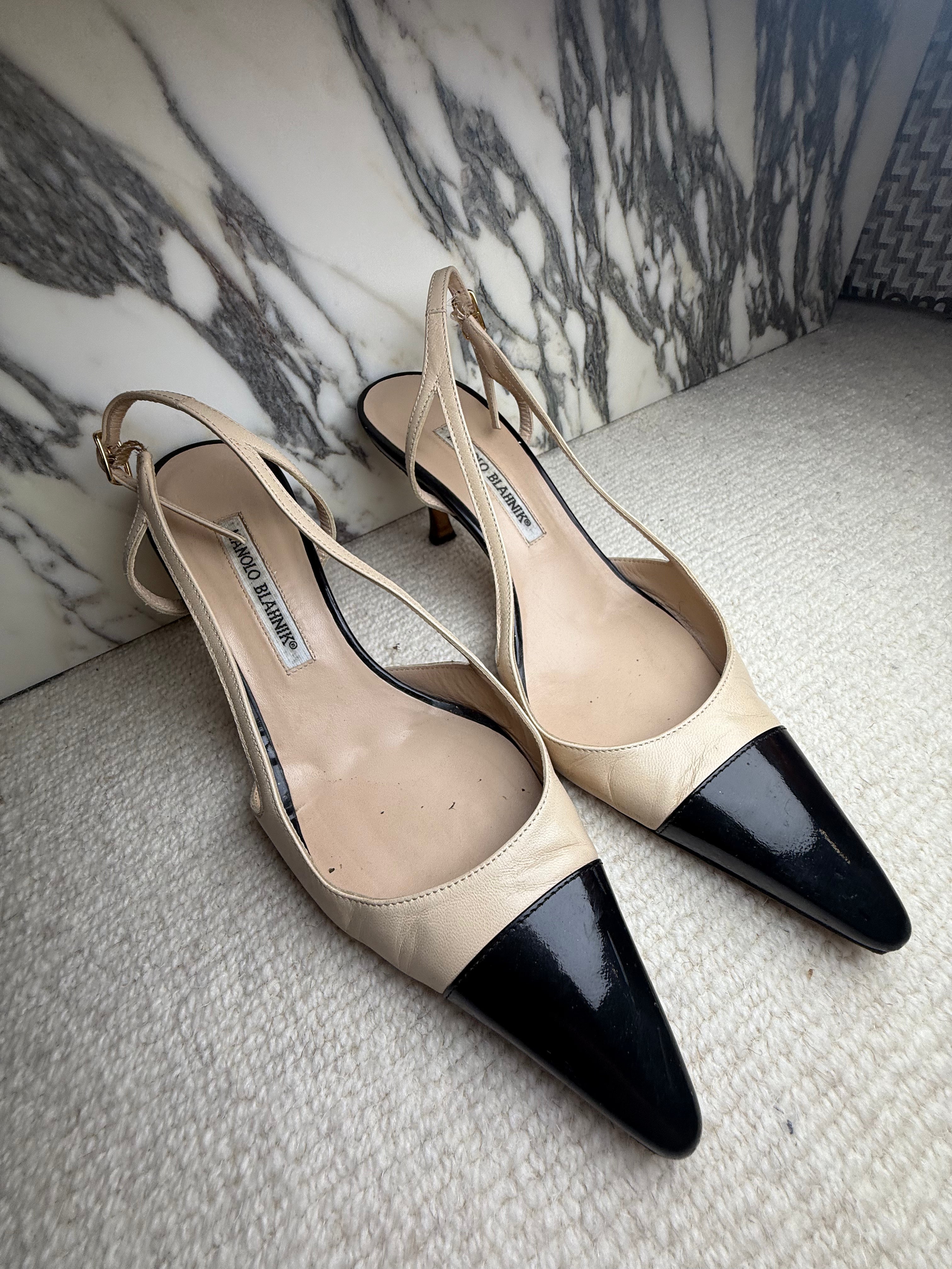 Manolo Blahnik, 2 Toned Sling Back, 38.5